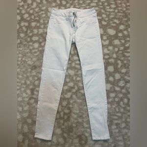 American Eagle White Skinny Jeans